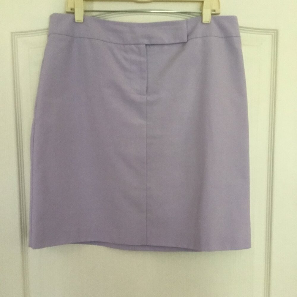 First Issue A Liz Claiborne Co Light Purple Skirt With Lining Size 14